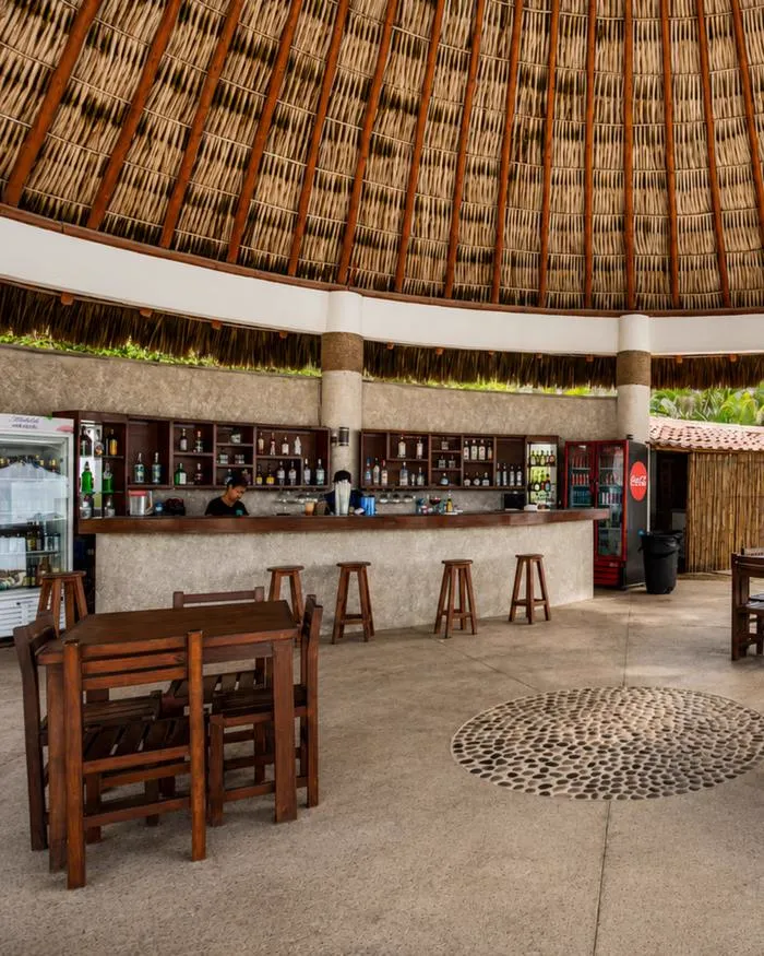 Restaurante y bar del Club de Playa
